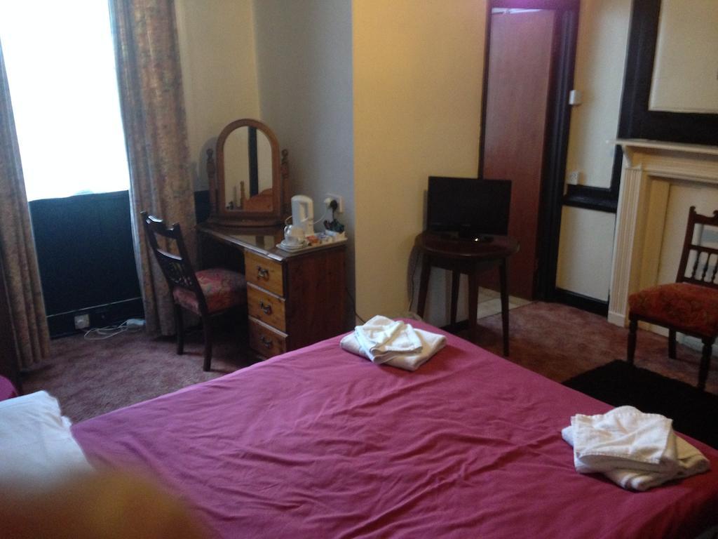 Tudor Rose Hotel King's Lynn Phòng bức ảnh