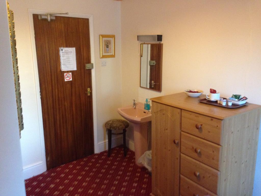 Tudor Rose Hotel King's Lynn Phòng bức ảnh